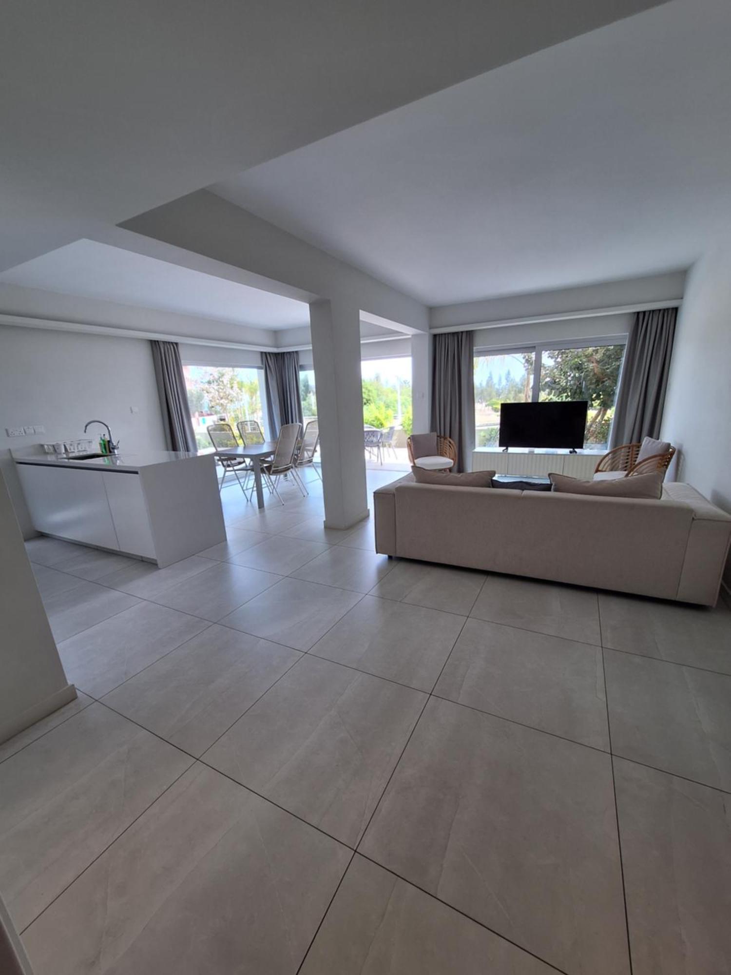 Emerald Suites Πρωταράς Εξωτερικό φωτογραφία