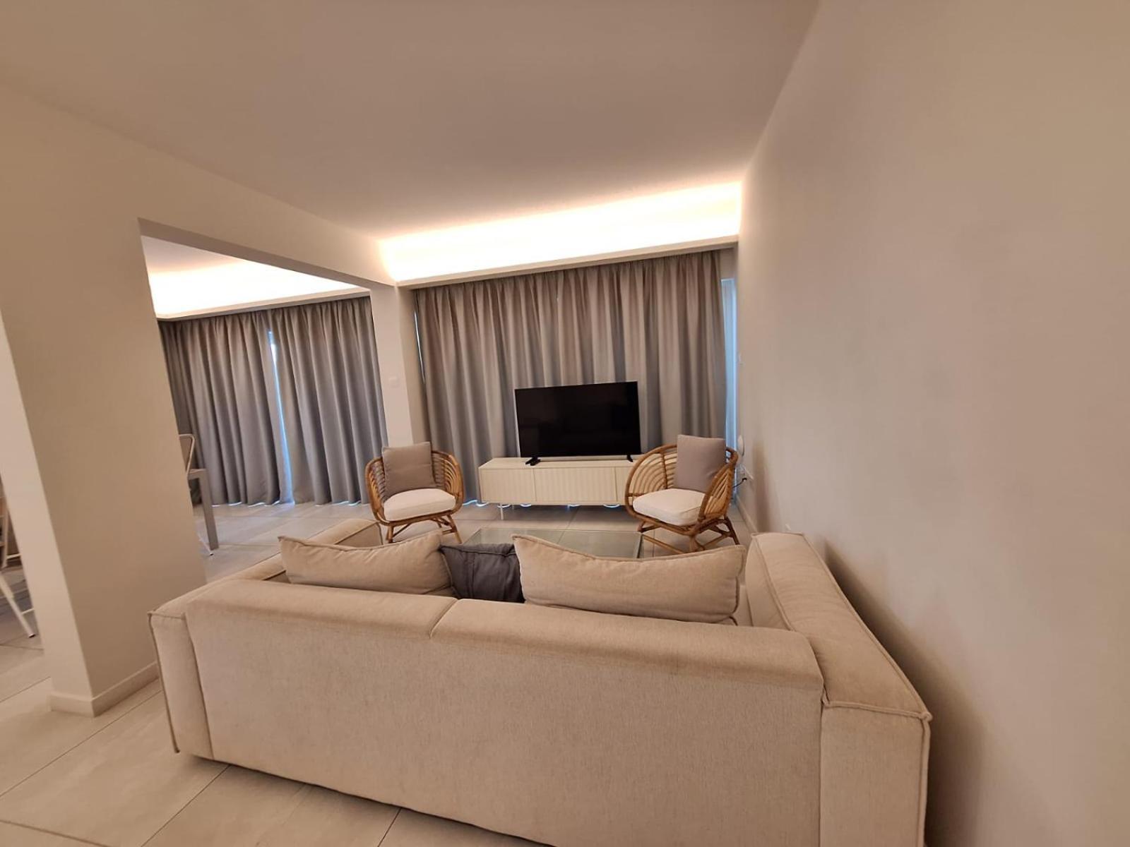 Emerald Suites Πρωταράς Εξωτερικό φωτογραφία